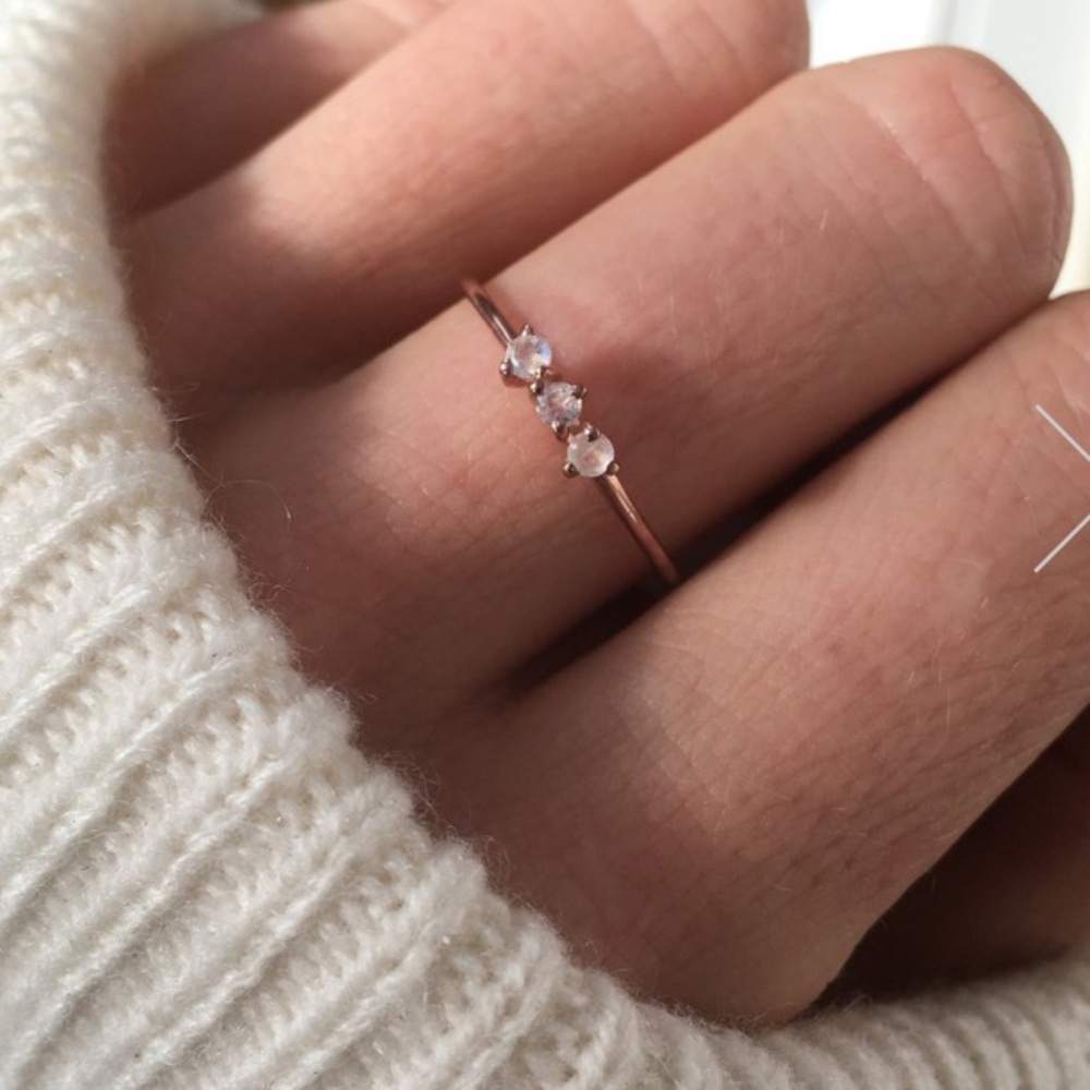 Local eclectic LA KAISER moonstone silver ring sz6